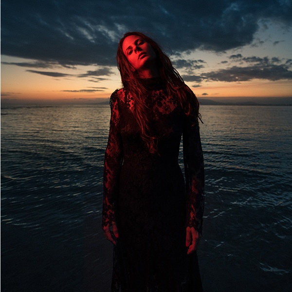 imagen 1 de Terrorists Of Romance es el alter ego de la cantante y compositora Vanessa Salvi.
