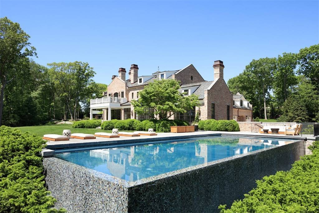 imagen 1 de Gisele Bündchen y Tom Brady venden su casa en Massachusetts.