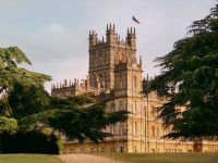 Dormir en Highclere Castle, el castillo de Downton Abbey y el de Lord Carnarvon, mecenas de Howard Carter.