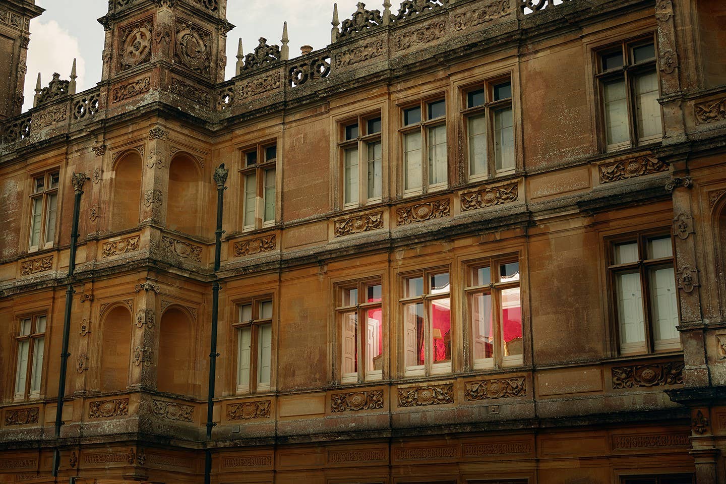 imagen 8 de Dormir en Highclere Castle, el castillo de Downton Abbey y el de Lord Carnarvon, mecenas de Howard Carter.