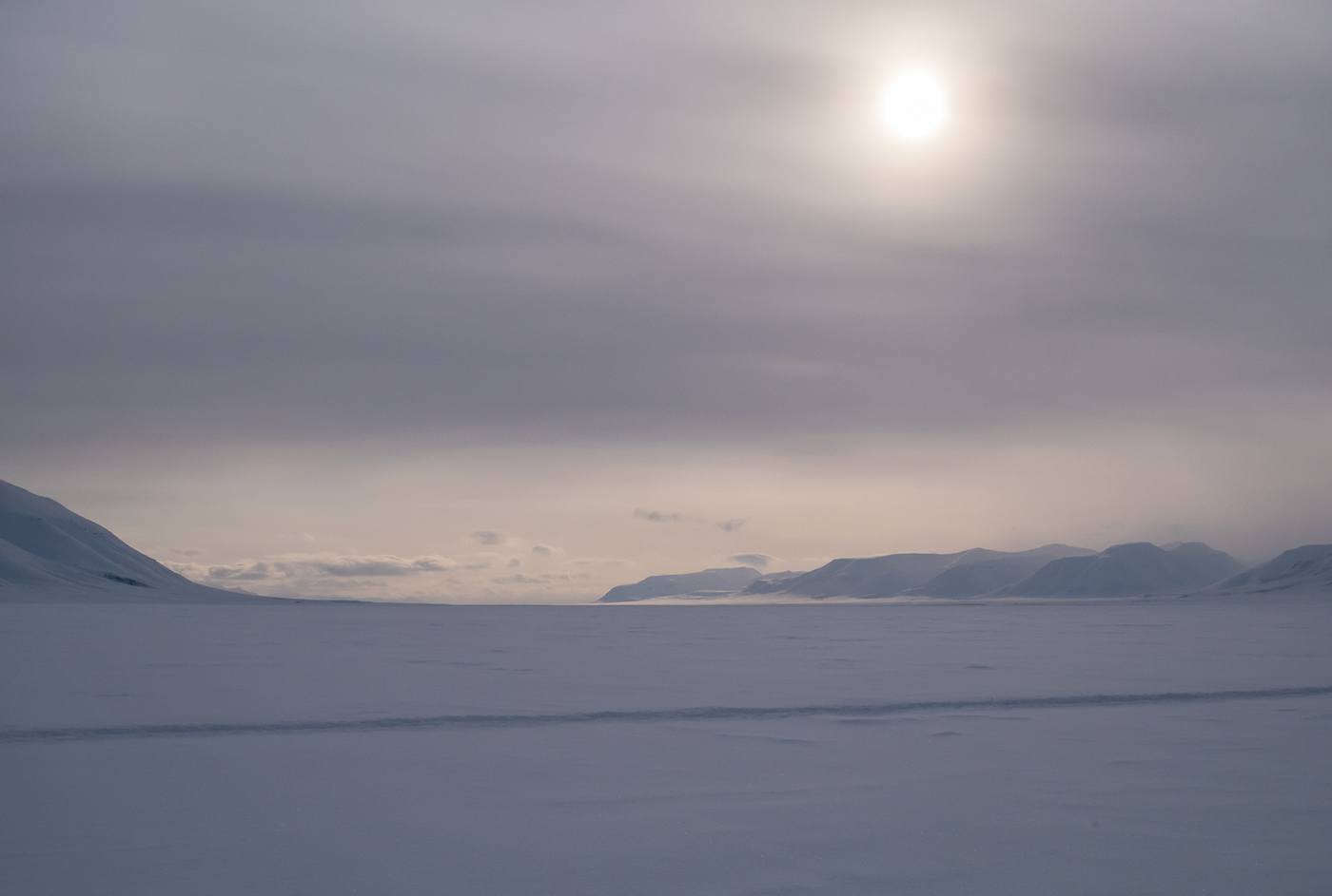 imagen 14 de North Pole Igloos Hotel, una experiencia única en el Polo Norte.