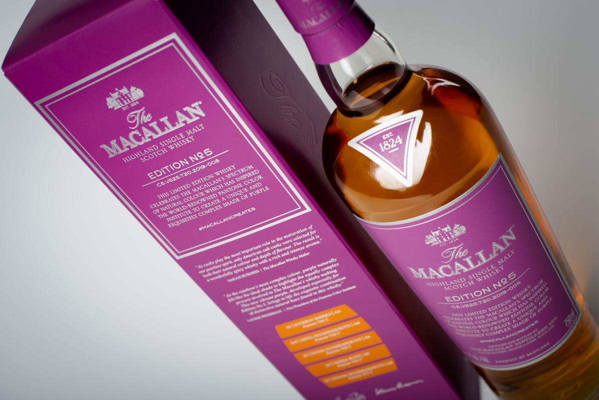 imagen 3 de The Macallan Edition N.5, la cara espirituosa del color púrpura.