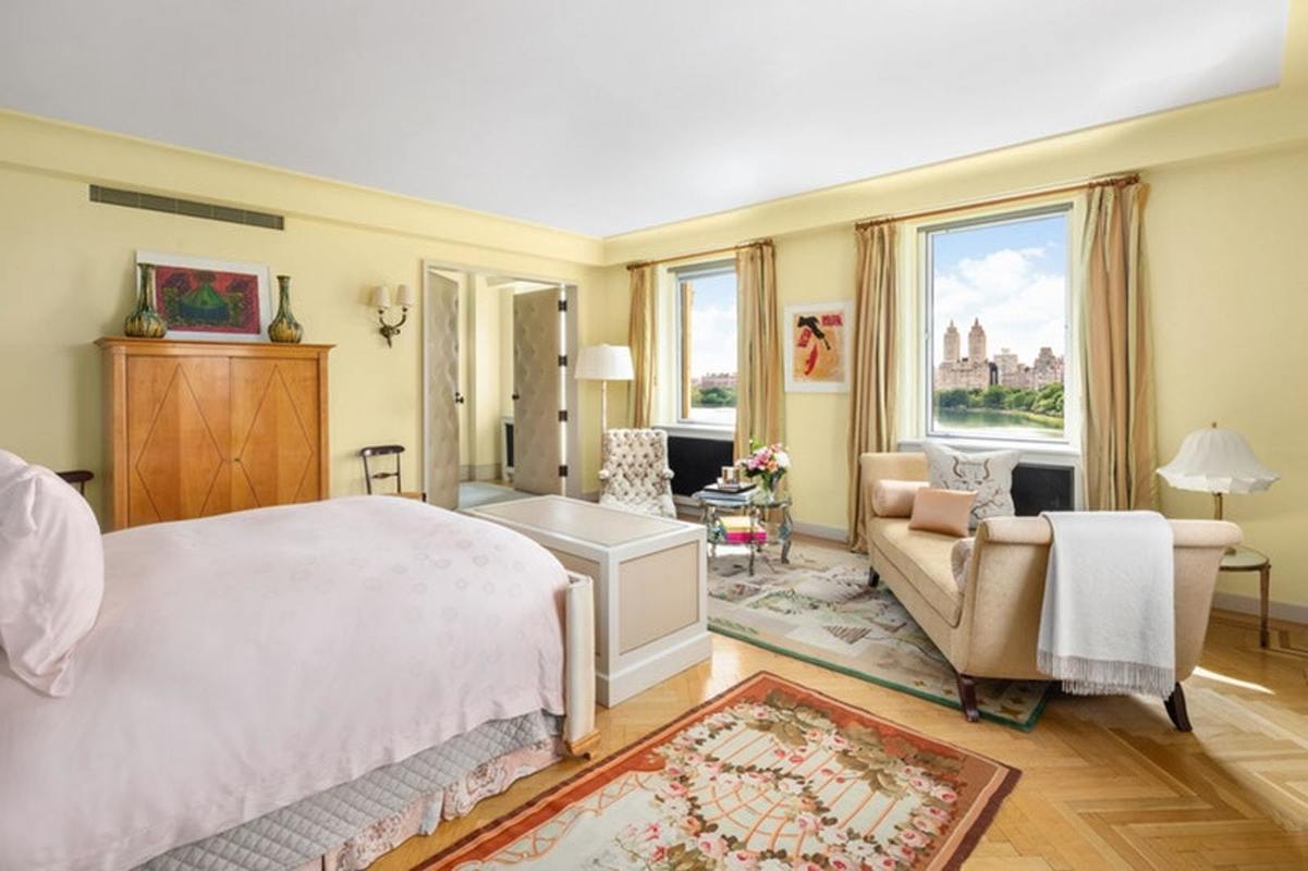 imagen 11 de Todavía estás a tiempo de comprarle a Bette Midler su espectacular apartamento de 14 habitaciones en Manhattan.