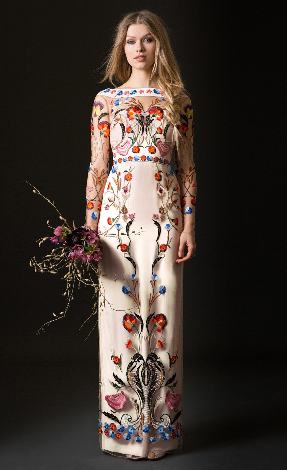 imagen 7 de Temperley London presenta su colección nupcial.