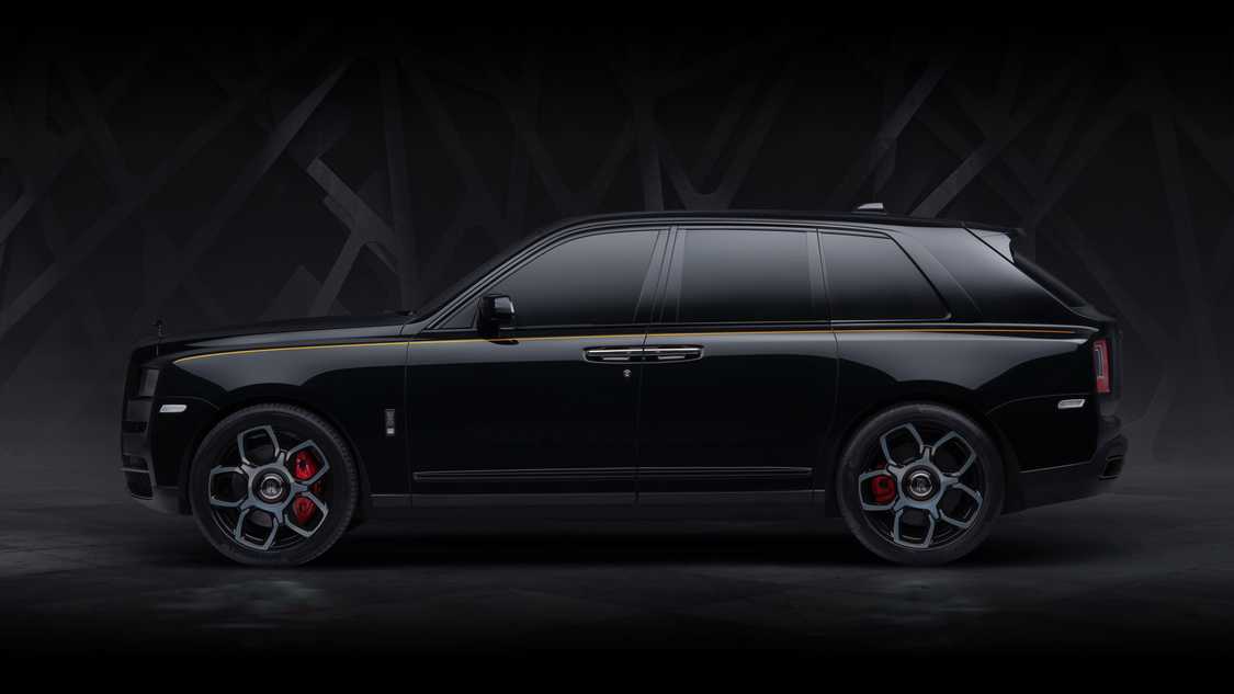 imagen 5 de Dinámico, podereoso y potente, así es el nuevo Rolls-Royce Black Badge Cullinan.