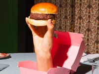 Emilia Burger, el glamour hecho hamburguesa por Gucci y Massimo Bottura.
