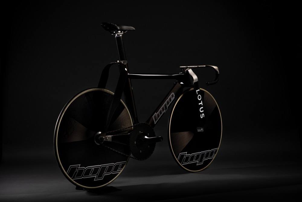 imagen 10 de Hope Technology y Lotus Engineering diseñan una bicicleta para alentar un nuevo sueño olímpico inglés.