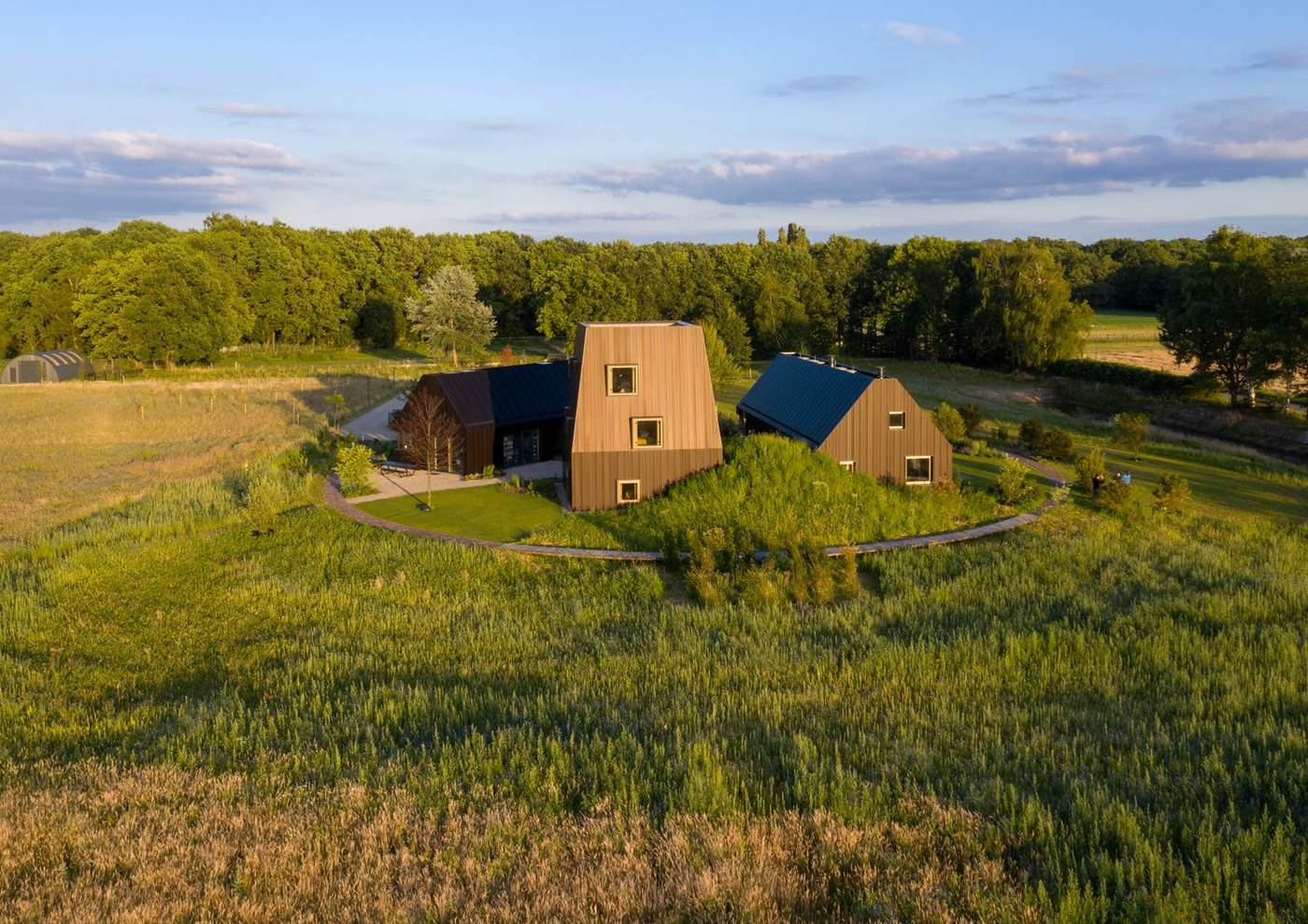 imagen 13 de Villa Vught, la versión moderna de una casa rural holandesa.