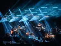 Bon Iver celebra sus cuatro nominaciones a los Grammy con un nuevo vídeo.