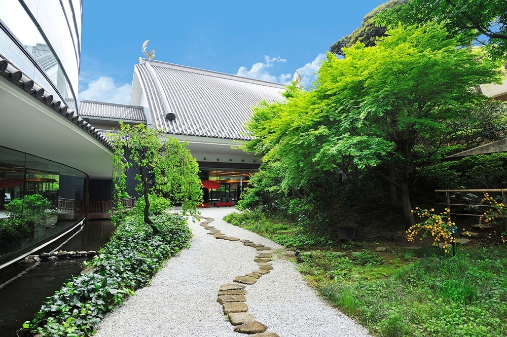 imagen 2 de Hotel Gajoen, un encantador y exclusivo hotel museo en Tokio.