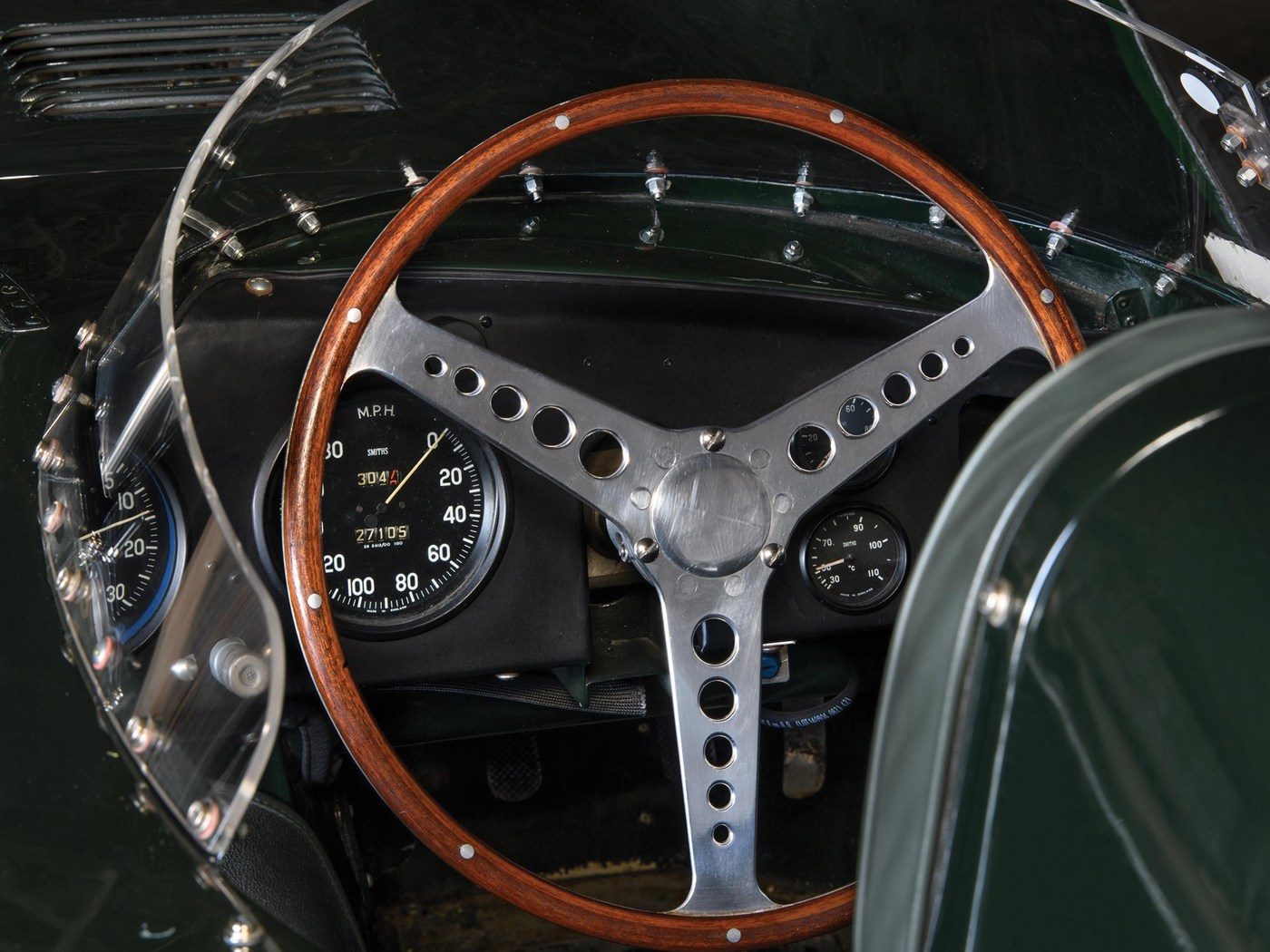 imagen 7 de A subasta el mítico Jaguar D-Type de Richard Attwood.