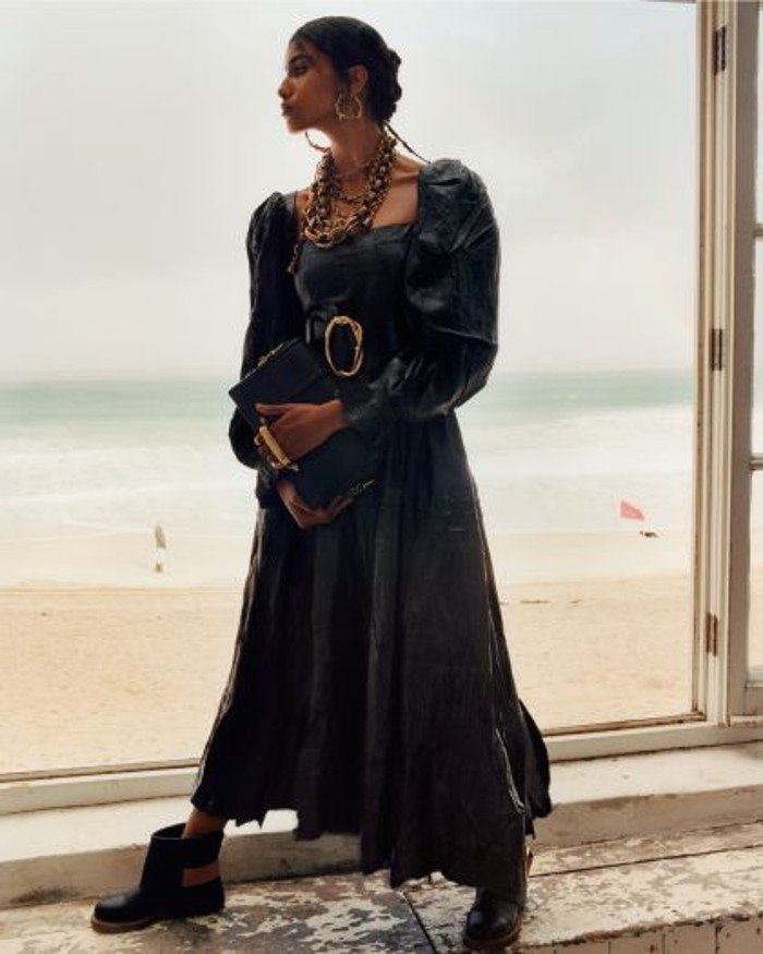 imagen 7 de Alexander McQueen presenta su colección para la primavera-verano 2020.