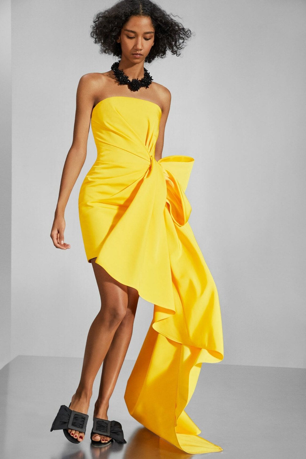 imagen 19 de Carolina Herrera presenta su Colección Pre-fall 2020.