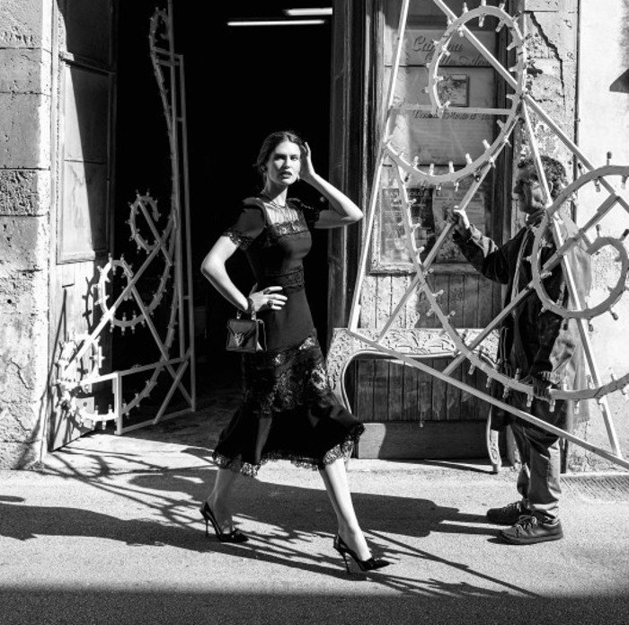 imagen 2 de ¿El negro es el color del verano? Dolce & Gabbana lo reivindican.