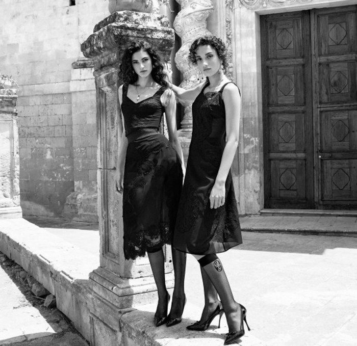 imagen 11 de ¿El negro es el color del verano? Dolce & Gabbana lo reivindican.