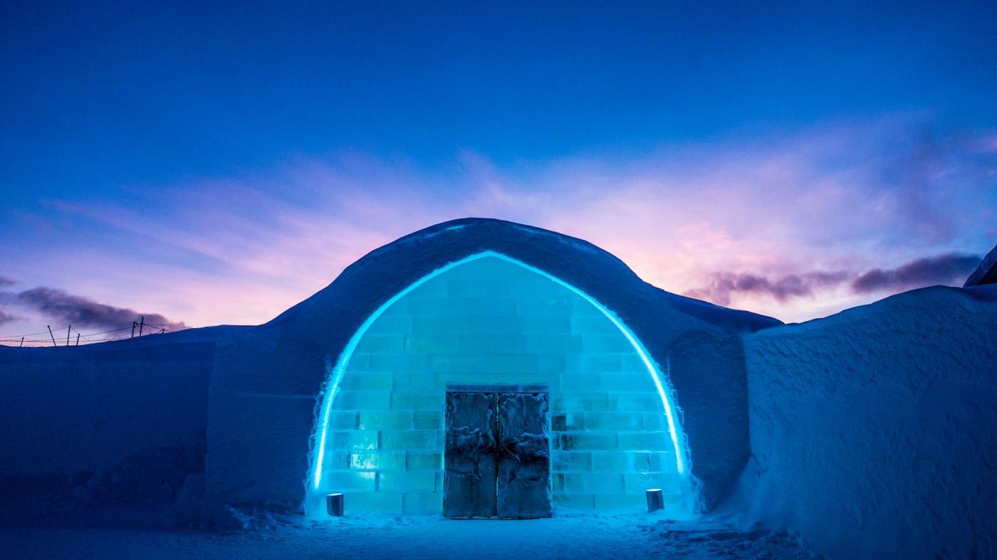 imagen 14 de Icehotel, el hotel de hielo, ha abierto sus suites de invierno con mucho arte.