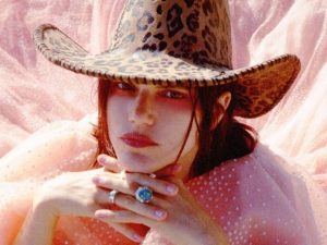 La cantante francesa Soko comparte una canción de su próximo álbum.