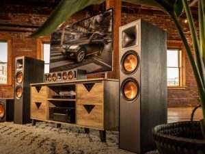 McLaren Racing y la firma de sonido Klipsch presentan en el próximo CES Las Vegas su primera colaboración.