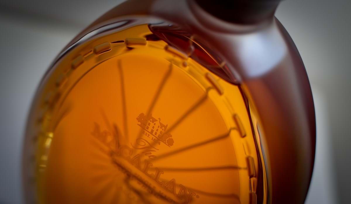 imagen 10 de The Macallan presenta un whisky para volar: The Golden Age Of Travel Series: The Aeroplane.