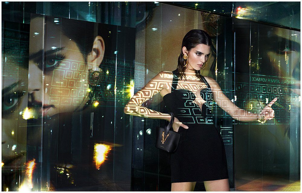 imagen 4 de Versace, Jennifer López, Kendall Jenner, la inteligencia artificial y la moda de primavera y verano.