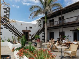 El hotel Palacio Ico es uno de los mejores ejemplos de la arquitectura canaria.