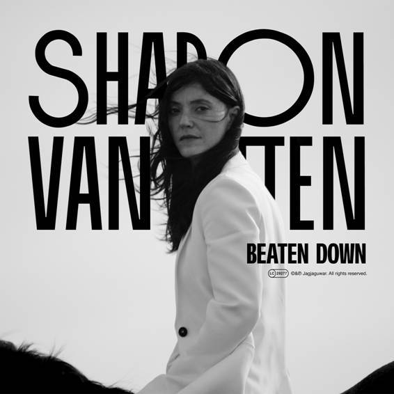 imagen 3 de La cantautora Sharon Van Etten estrena vídeo con un tema inédito.