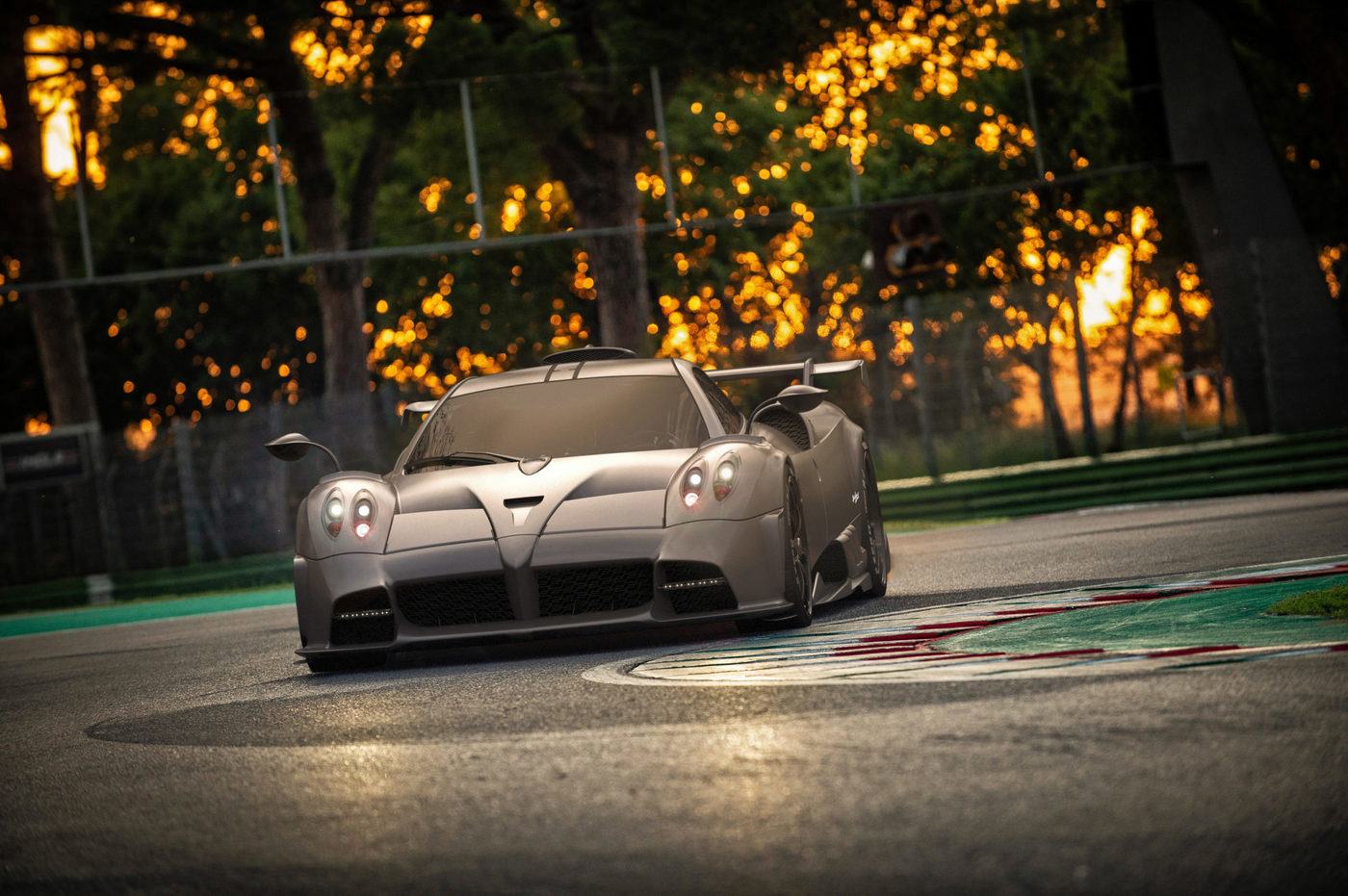 imagen 4 de Pagani Imola, 5 millones de euros de supercoche.