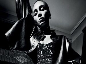 Valentino Le Noir: la primavera de la Maison.