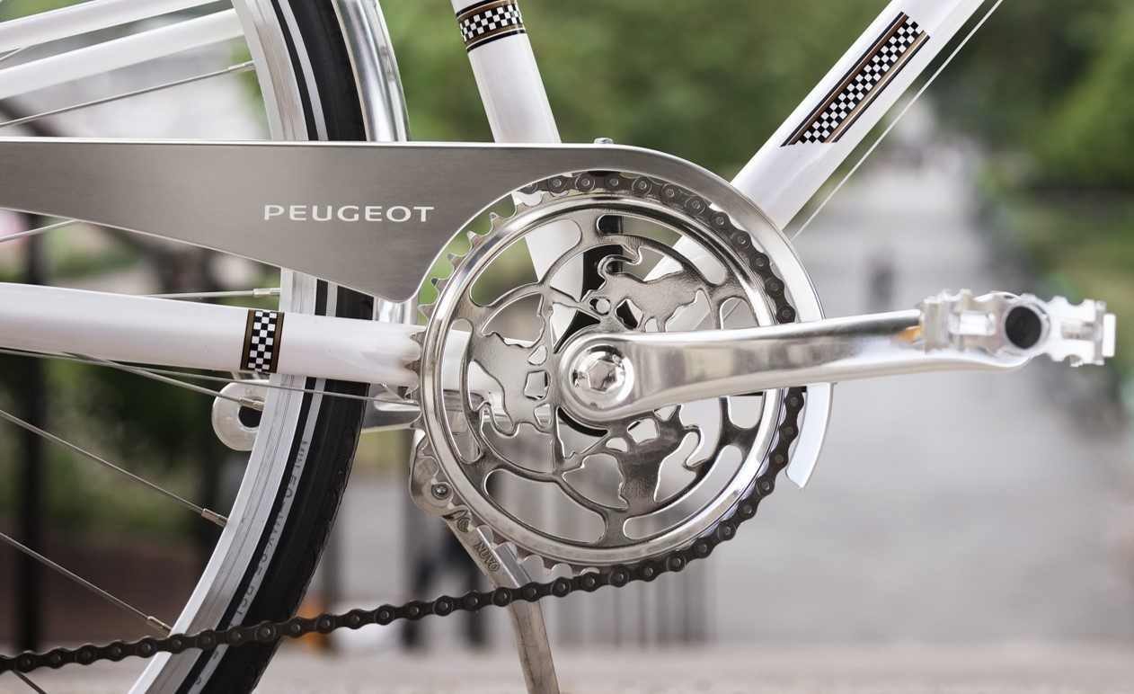 imagen 9 de La legenda de Peugeot es una bicicleta.