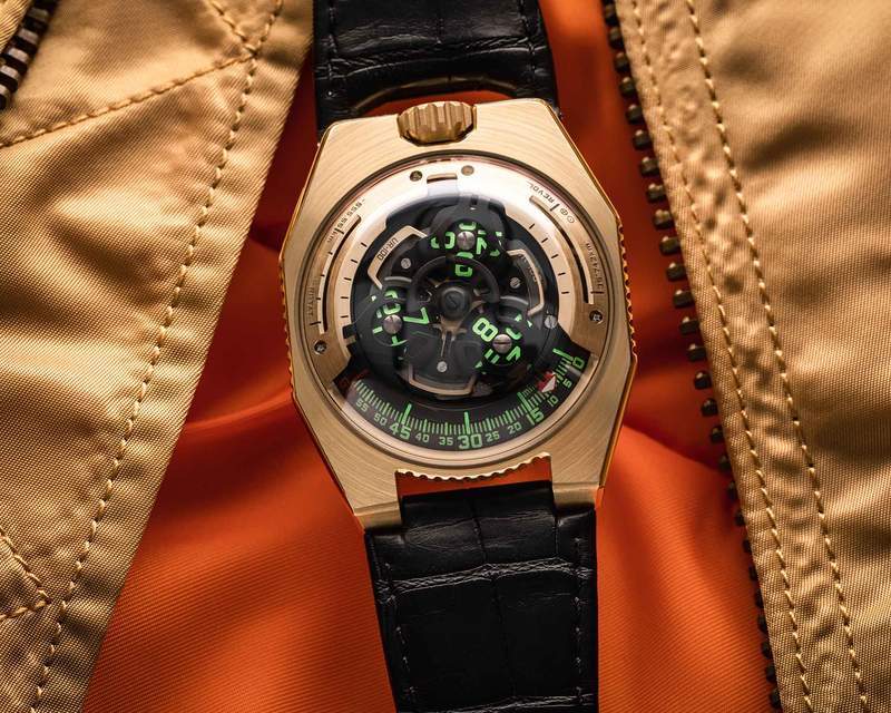 imagen 7 de Urwerk UR-100 ‘C3PO’ Watch, un reloj inspirado en Star Wars.