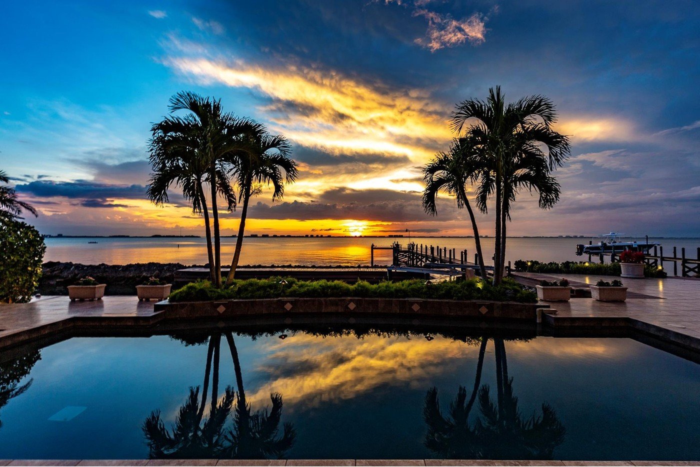 imagen 29 de La casa perfecta está en Sarasota Bay, península de Florida, y mira al Golfo de México.
