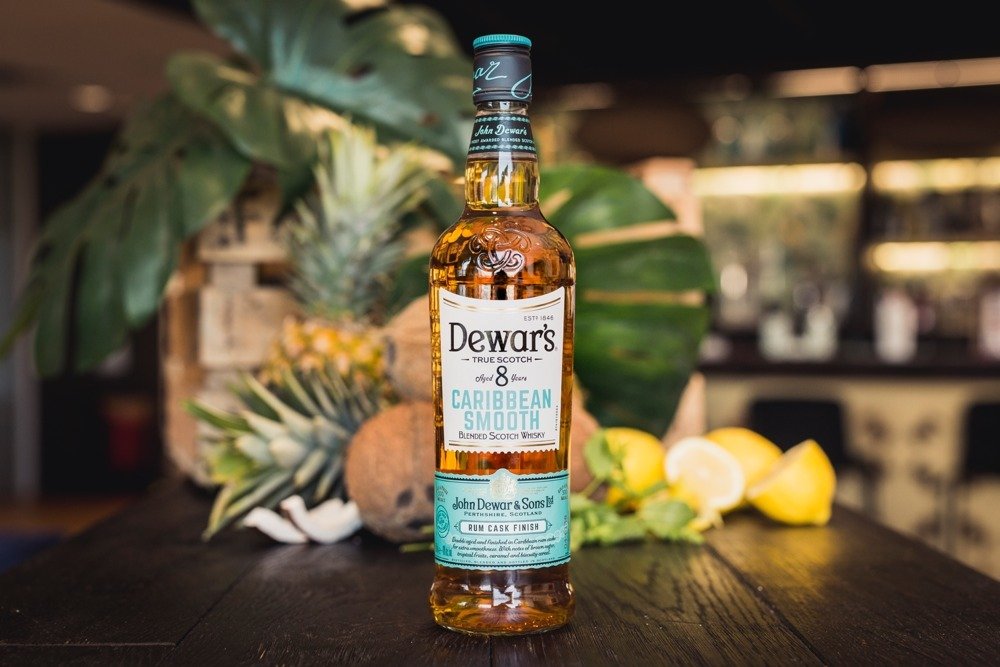 imagen 1 de Dewar’s 8 Caribbean Smooth, el whisky con un toque de ron.