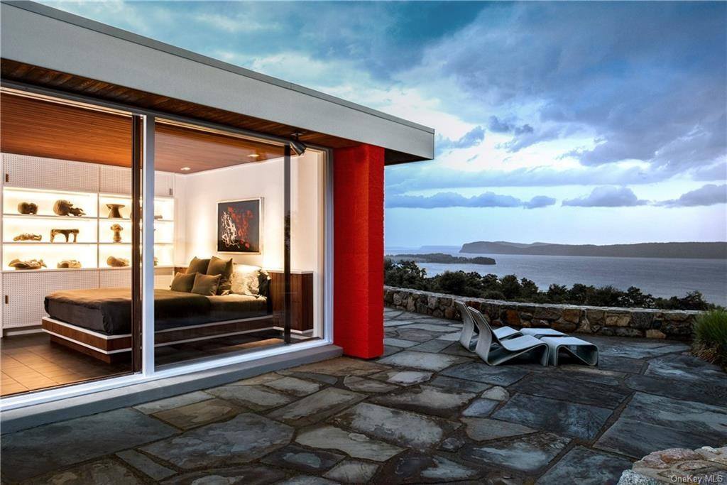 imagen 7 de Se vende una casa única: diseñada por Marcel Breuer y con vistas al río Hudson.