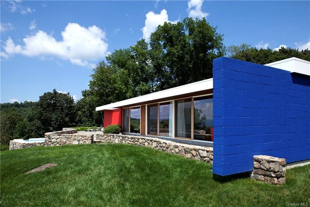 imagen 5 de Se vende una casa única: diseñada por Marcel Breuer y con vistas al río Hudson.