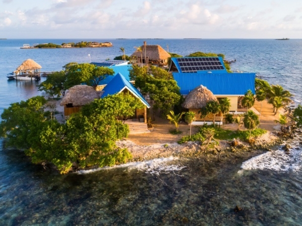 Vrbo nos ofrece la posibilidad de pasar nuestra vacaciones confinados en una isla privada y paradisíaca.
