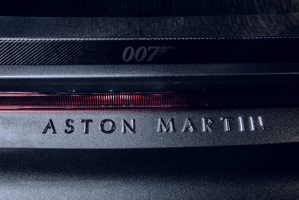imagen 13 de 2 nuevos Aston Martin para Bond, James Bond.