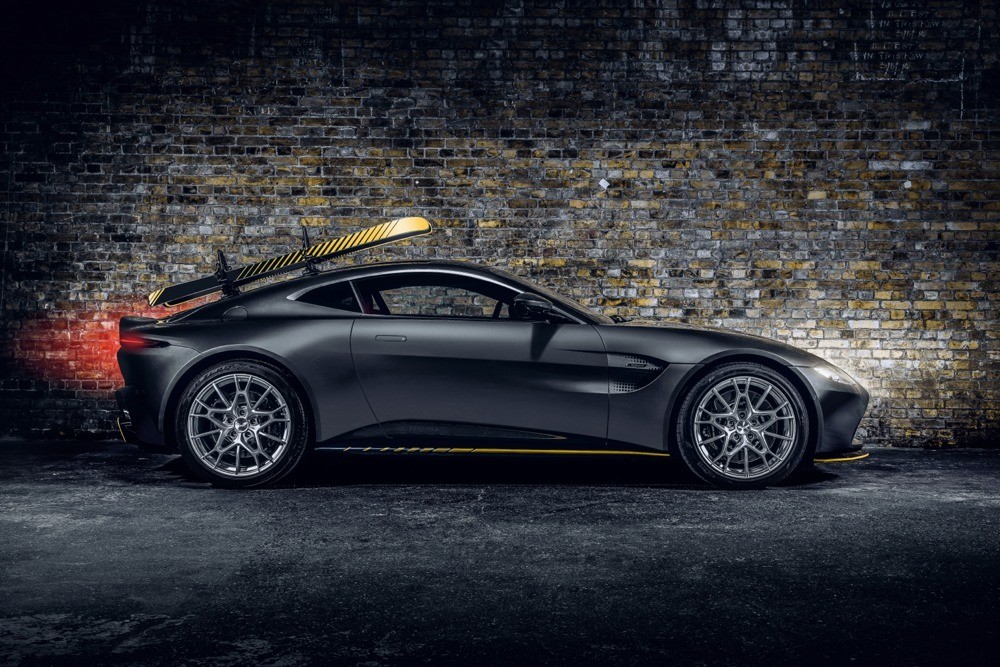imagen 10 de 2 nuevos Aston Martin para Bond, James Bond.