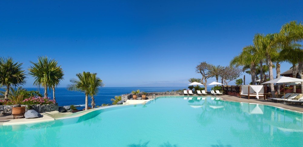 imagen 10 de The Ritz-Carlton Abama: una villa en Tenerife y cena en Kabuki o Txoko.