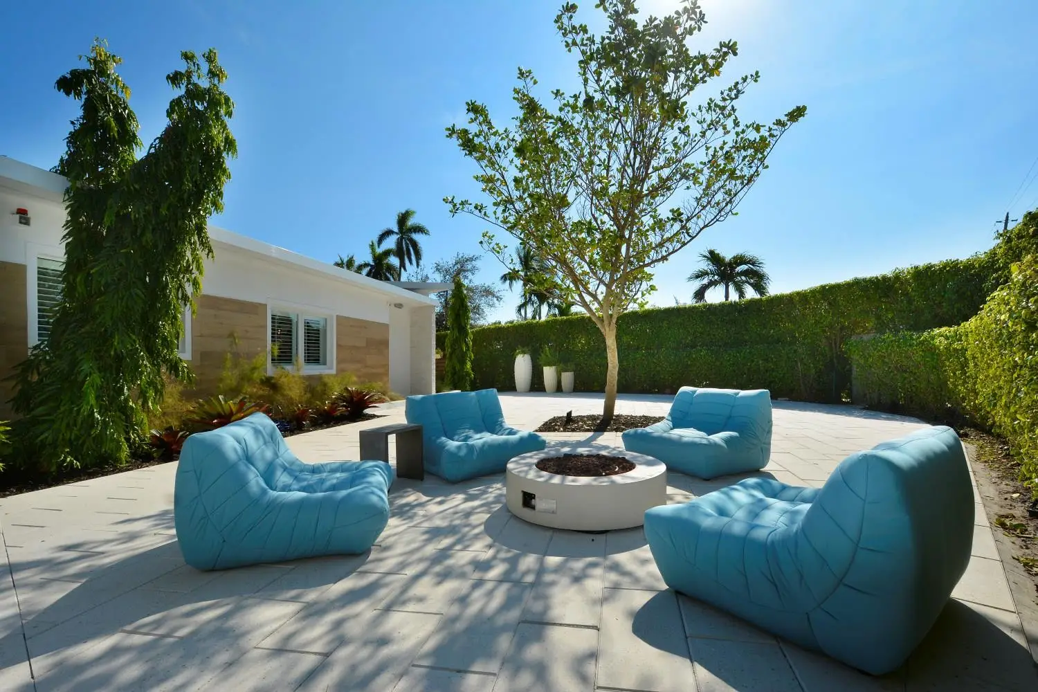 imagen 9 de Una casa para quienes quieren vivir en el corazón de Miami Beach.