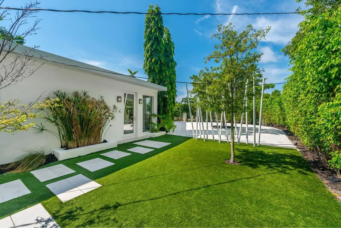 imagen 7 de Una casa para quienes quieren vivir en el corazón de Miami Beach.
