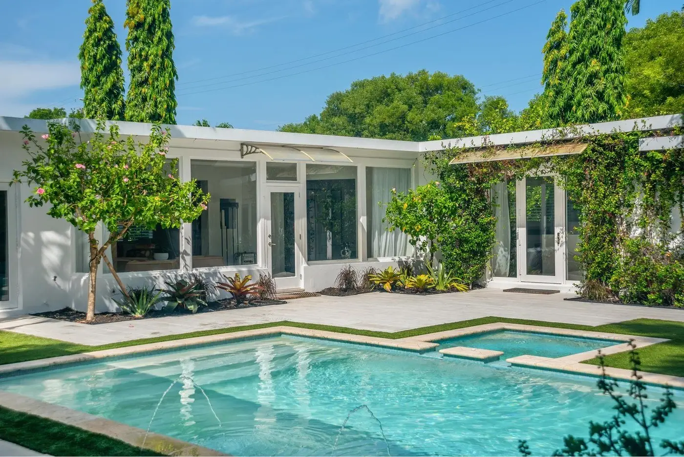 imagen 5 de Una casa para quienes quieren vivir en el corazón de Miami Beach.
