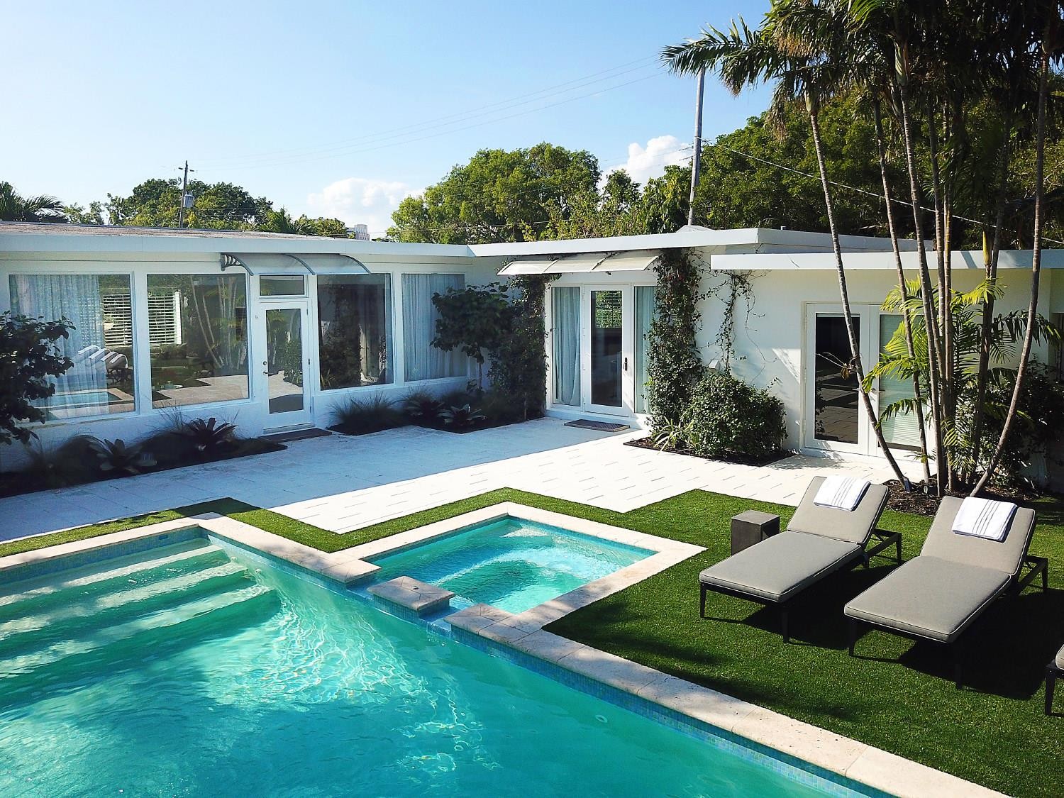 imagen 2 de Una casa para quienes quieren vivir en el corazón de Miami Beach.