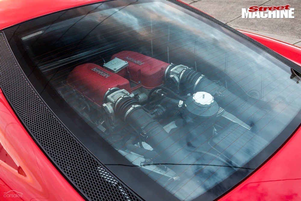 imagen 9 de Una limusina Ferrari ¿lujo u ostentación? Se vende por 243.000 euros.