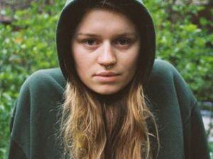 La noruega Girl In Red estrena su nuevo espléndido single y vídeo.