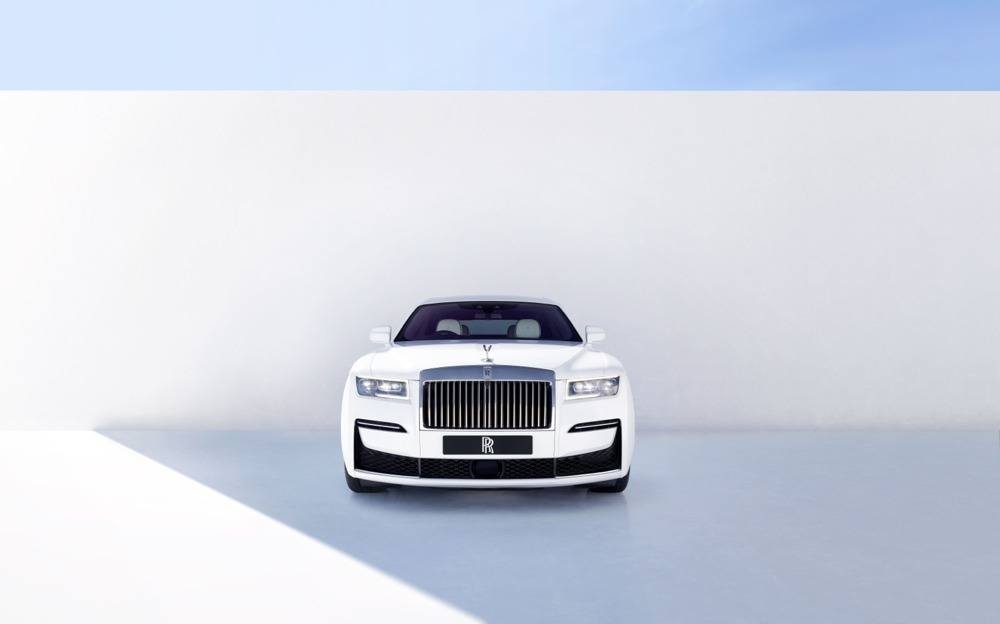 imagen 5 de Nuevo Rolls Royce Ghost: el fantasma se reinventa.