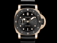 Panerai Submersible Goldtech Orocarbo, un novedoso reloj de buceo profesional.