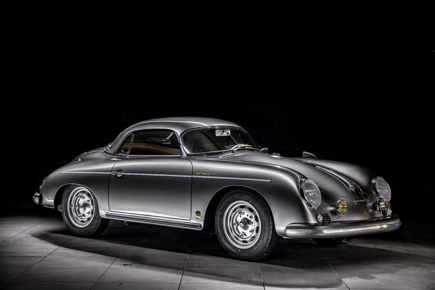 imagen 3 de Serge Heitz vende un espectacular Porsche 356 de 1958 totalmente rediseñado.