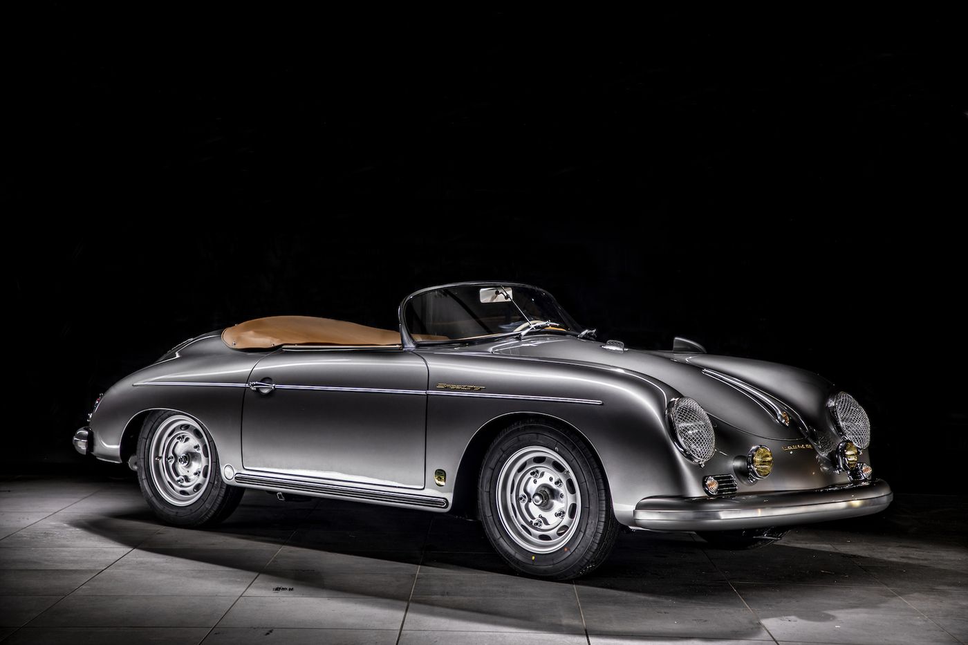 imagen 8 de Serge Heitz vende un espectacular Porsche 356 de 1958 totalmente rediseñado.