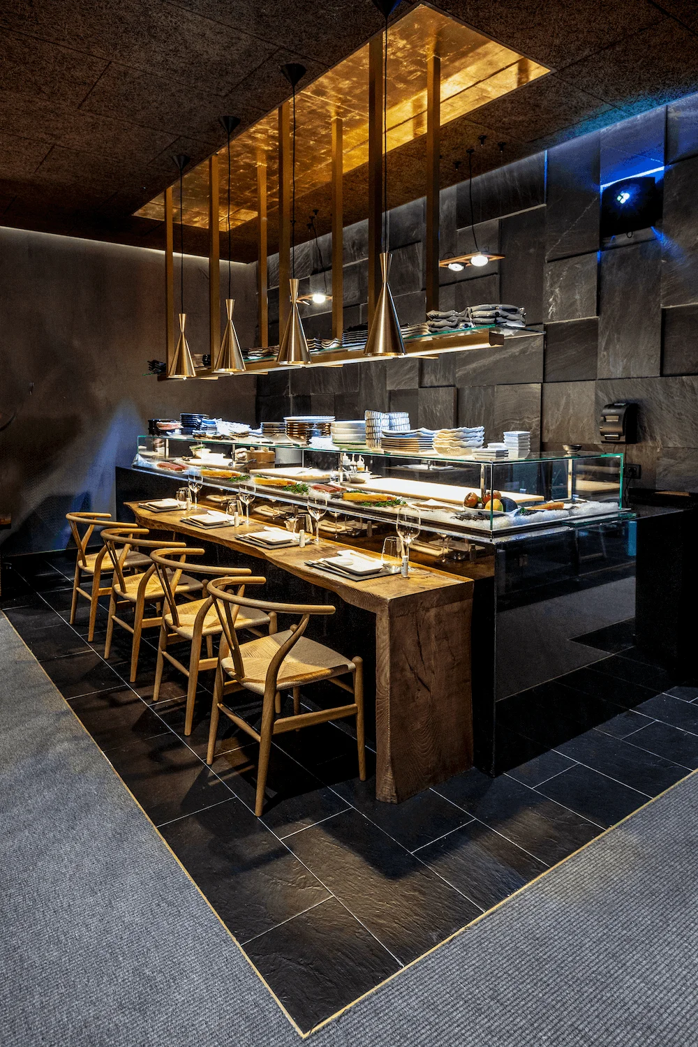 imagen 2 de 99 Sushi Bar se estrena en Bilbao.