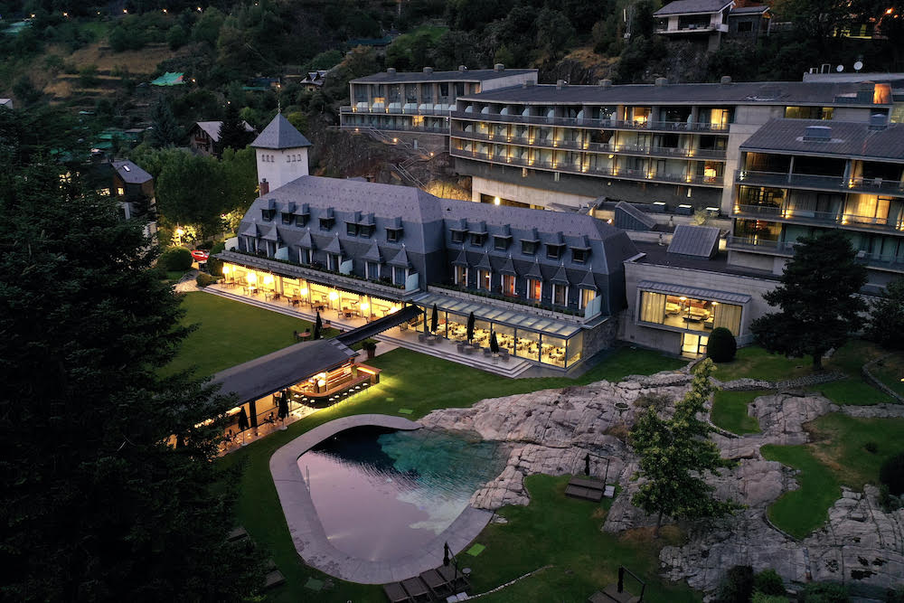 imagen 8 de Andorra Park Hotel, vacaciones de lujo y otoño en el Principado.